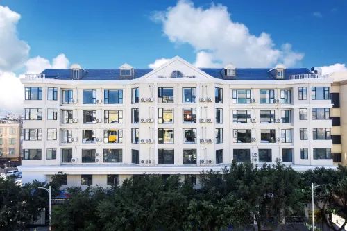 Pingtan Puyue Hotel (Longwangtou Beach)