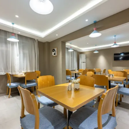 Homeinn · neo Hotel (Zhouzhi Shuijie County Government)