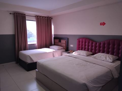 Anaya Hotel and Ballroom Hotels in Medan