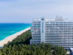 St. John's Hotel