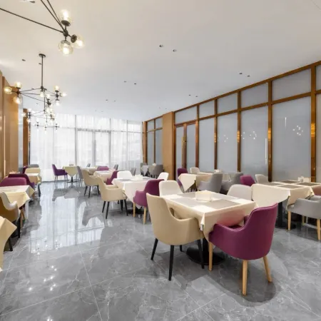Boman Hotel (Baoding West Street Railway Station Store)