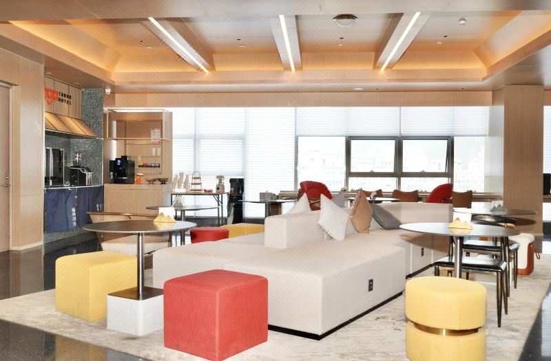 Gaga Beauty House Hotel (Chongqing Jiangbei International Airport Lushan Subway Station Branch)