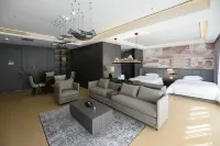 QinYuan Hotel Hotel di Liuba
