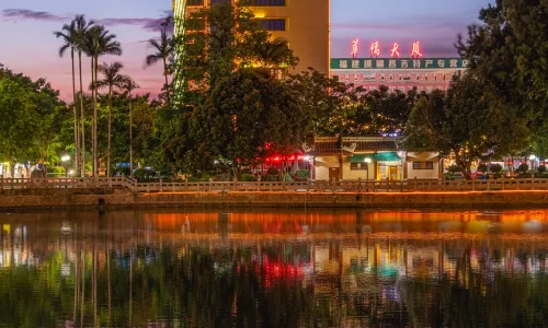 Overseas Chinese Hotel