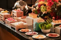 Yue Mansion • French Vintage Riverside Resort Hotel