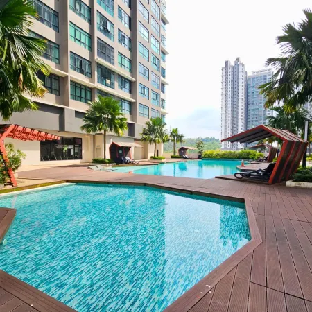 Conezion Homestay Near IOI City Mall Putrajaya by Cloud Host Отели в г. Серданг