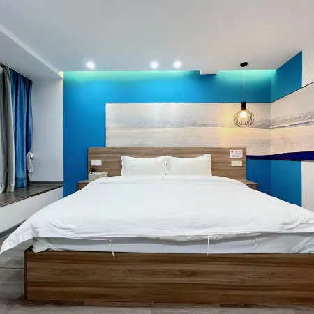 Lanfeng hotel Отели рядом с достопримечательностью «Вокзал Наньнин»