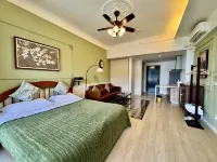 Yu·Haixun Homestay (Luojia Temple)