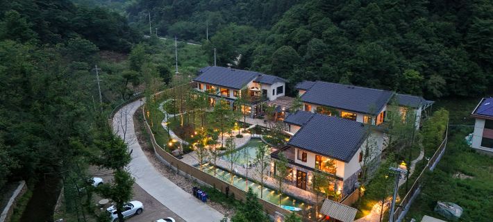 Shan Jiu You Xi Hot Spring Vallie Homestay Hotels in Xuancheng