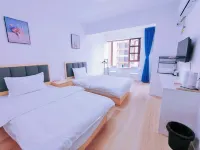 Chengji Homestay (Xiangyang East Railway Station) - Balkoner