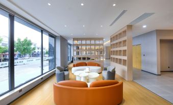 Jinyi Hotel (Baotou Guyang)