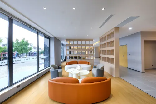 Jinyi Hotel (Baotou Guyang)