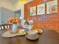 NewWALAI N3 |Landed house near IMAGO KK| CarGarage - Bungalows