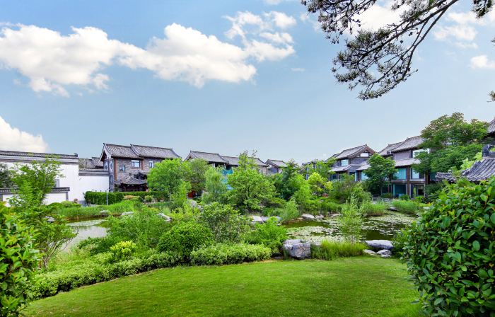 Dapu Xianyuan Homestay (Kaifeng Millennium City Park Wansui Mountain Wuxia City)