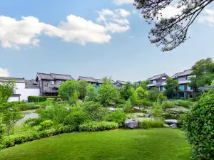 Dapu Xianyuan Homestay (Kaifeng Millennium City Park Wansui Mountain Wuxia City)