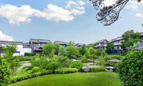 大樸閑園民宿（開封清明上河園萬歲山武俠城店）