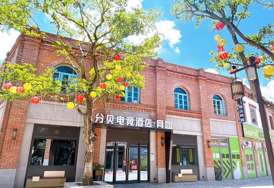 hotel overview picture