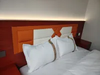 Runchengxiang Homestay (Wumeng Grass Plain)