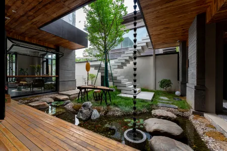 Lu Ming Bieyuan · Independent Villa Homestay (Xi'an Bell and Drum Tower as well as City Wall Store)