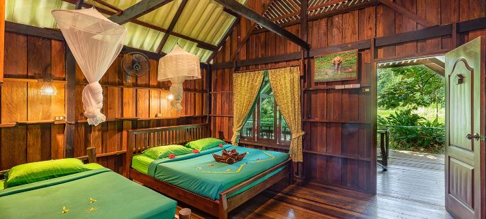 Khao Sok Riverside Cottages Hotels in Phanom