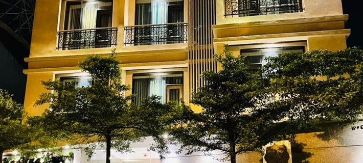 Hotel Seven Oaks Hotel di Thane