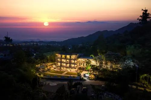 Manman·Angi Gorge Private Hot Spring Resort Designer Villa