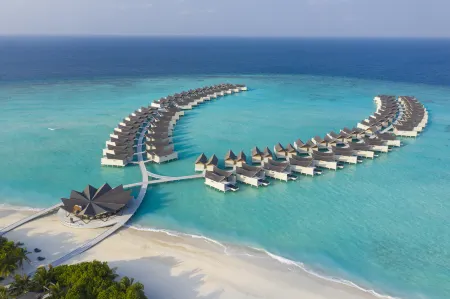KUREDHIVARU RESORT & SPA MALDIVES