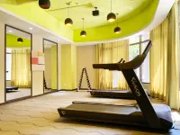 CHECK inn SELECT Hualien LinSen - Gym