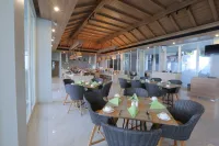 Hotel Santika Premiere Beach Resort Belitung - breakfast