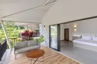 The Glamping @ARTOTEL Pelangi Park - balcony