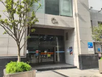 Kunming Passing Clouds Hostel (Nanping Street)