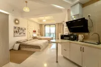 Dongshan Nanfang Youmeng Scenic Apartment (Jinluan Bay) Hotels in Haibin Beach in Huandao Road