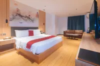 RedDoorz Plus @ Jinjiang Star Hotel