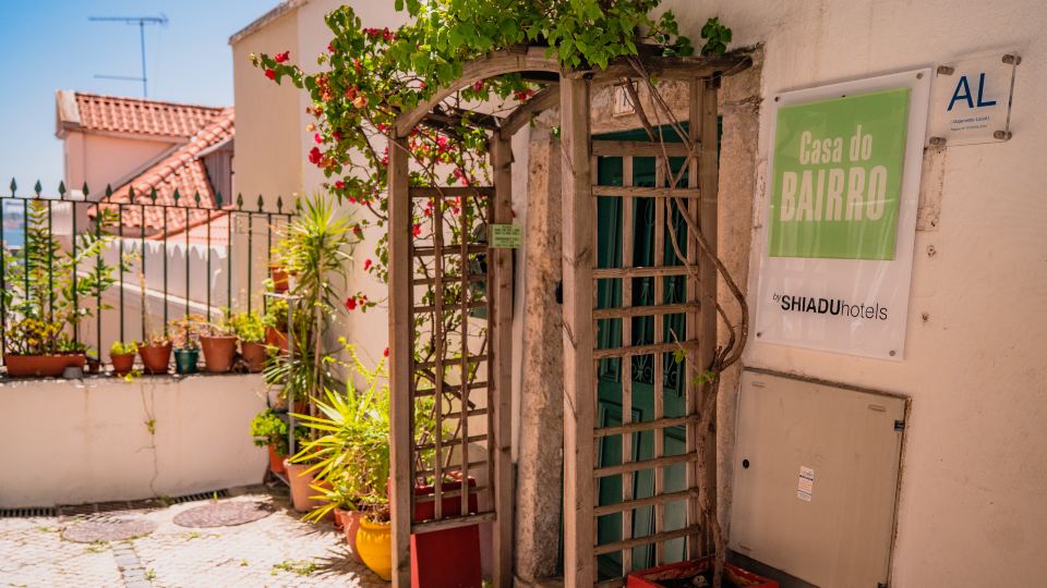 Casa do Bairro by Shiadu