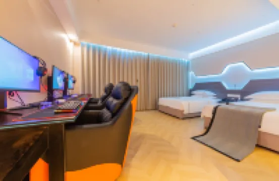 亞奢曼酒店（鍾祥承天華府店）