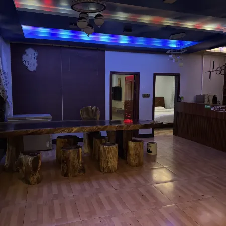 There is an Inn in Liupanshui (Shuangshui Small Square Branch, Shuicheng District, Liupanshui)