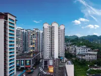 Guangzhou Jiulong Hotel (Qinglong South Street) Hotels in Qinglong