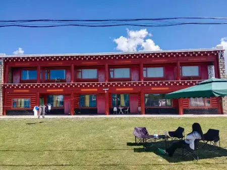 Daoyu Xingfugou Xiangyue Homestay Отели рядом с достопримечательностью «Bameizhen»