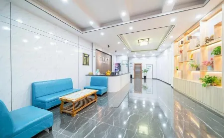 Cenxi Sanfeng Hotel Отели в г. Цэньси