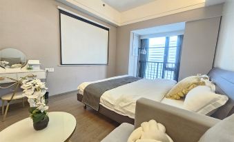 Huayu Zhixuan Light Luxury Hotel (Jinniu Wanda Plaza)