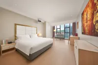 Platinum Elegance Hotel Hotel in zona Crane Lake Hakka Village