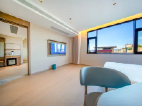 Jiutian Jinkai Grand Hotel Hotels in Laifeng