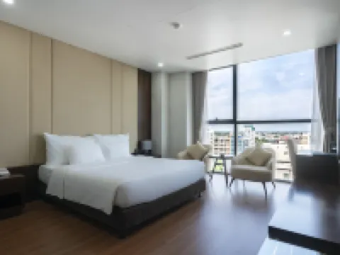 Luxury6 Hotel Hotels in Mong Cai