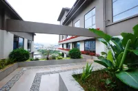 Jinyuan Garden Hotel Hotels in Dayao