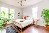 Top Rated - Parking Free - PRIME Location - CLEAN