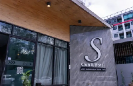 S Club & Hotel Hotels in der Nähe von Strand Jomtien Beach