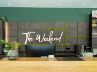 The Weekend Hotel Hotels near نيوباو. .07