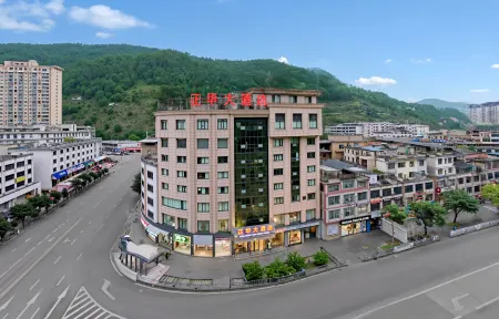 Zhenghua Hotel