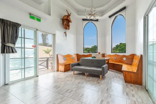 墾丁海明威旅店