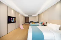 Luoding Star Hotel - Family